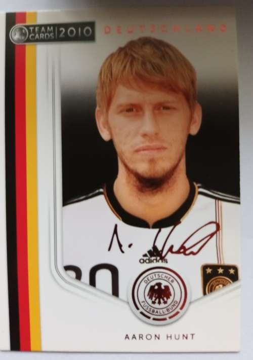 AARON HUNT(Germany) - PANINI `Germany W/Cup 2010` Team -  Printed `AUTOGRAPHED` TRADING CARD