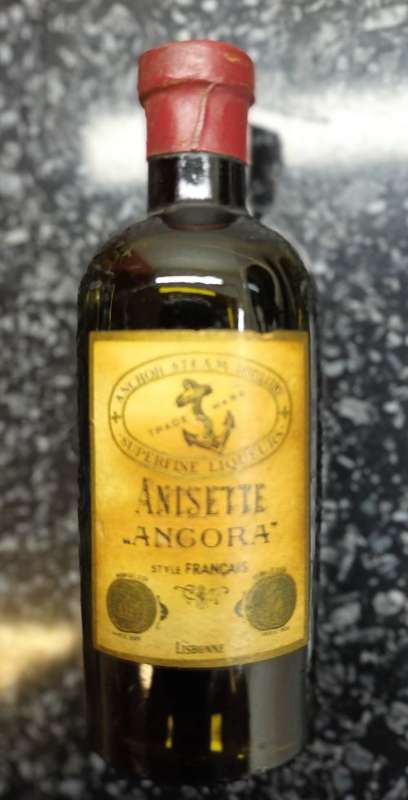ANCORA ANISETTE MINI BOTTLE - Portugal circa 1940 - EXTREMELY OLD SEALED MINI BOTTLE