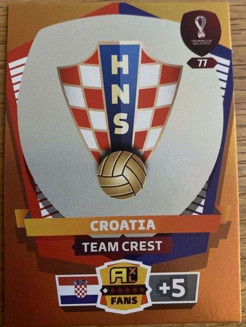 CROATIA - PANINI `FIFA WORLD CUP 2022` QATAR - `TEAM CREST` TRADING CARD 77