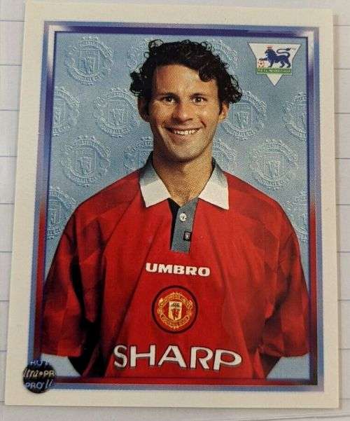RYAN GIGGS `RARE` MERLIN Premier League Sticker collection 1998 - RARE `STICKER` 352