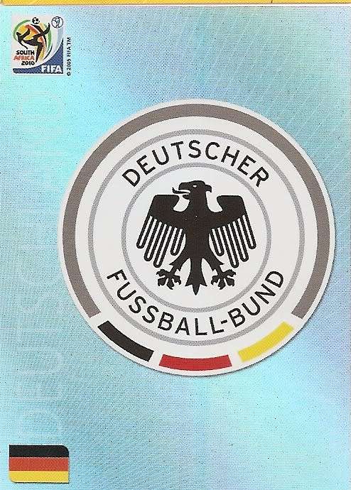 FIFA W/CUP 2010  PREMIUM - GERMANY  `TEAM EMBLEM` TRADING CARD 13