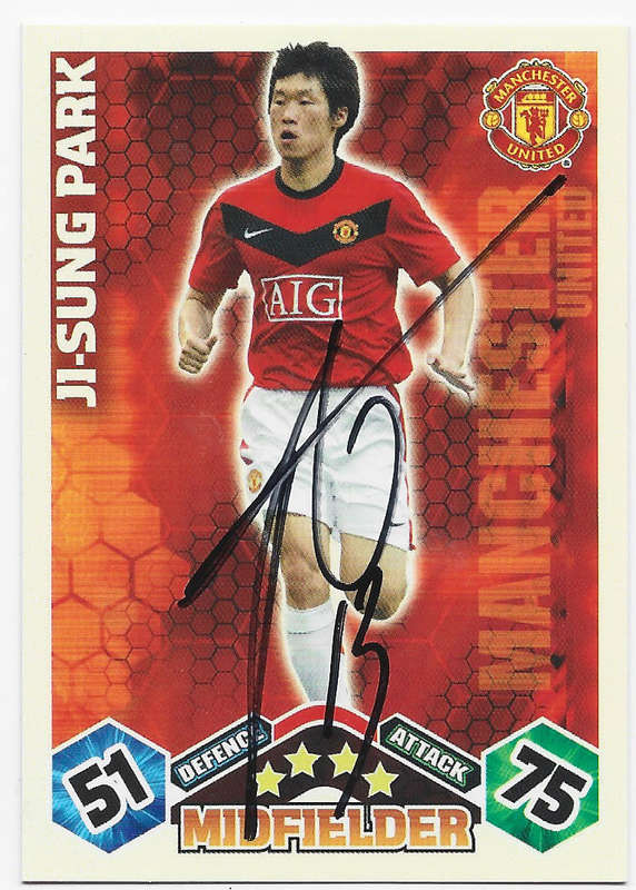 PARK JI SUNG (Man. United)- TOPPS `MATCH ATTAX` 2010 COLLECTION - Personally Signed Trading Card