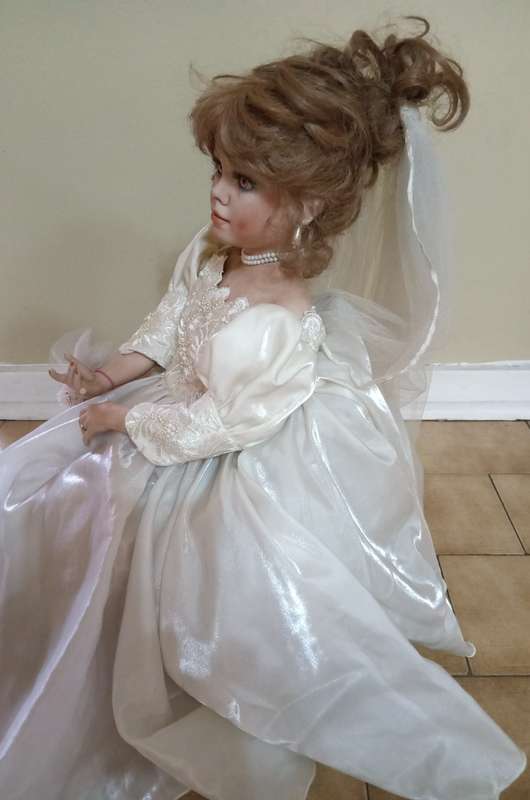 PORCELAIN ANTIQUE DOLL - BRIDE DOLL 60+ cm TALL WITH STAND - EXCELLENT DETAIL