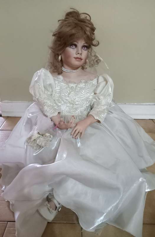 PORCELAIN ANTIQUE DOLL - BRIDE DOLL 60+ cm TALL WITH STAND - EXCELLENT DETAIL