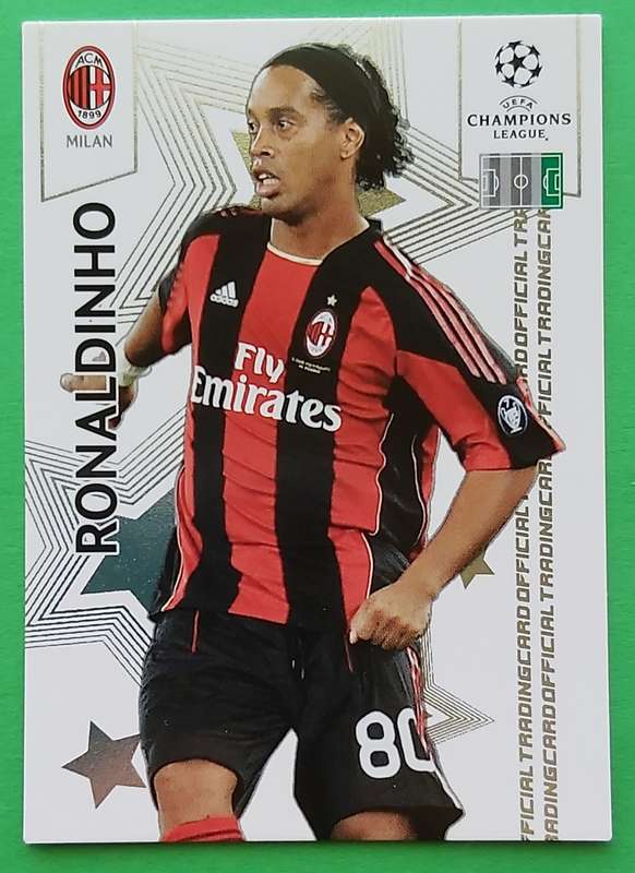 RONALDINHO (AC Milan) - PANINI `CHAMPIONS LEAGUE` PREMIUM 2010/11 - BASE TRADING CARD