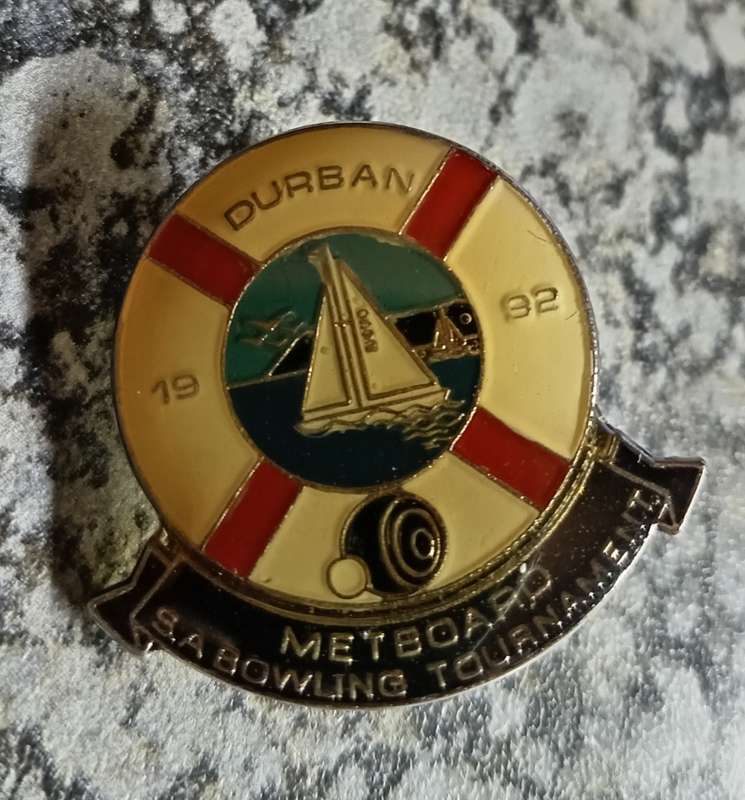 South African Bowls Tournament 1982 Durban - Bowls Lapel Badge