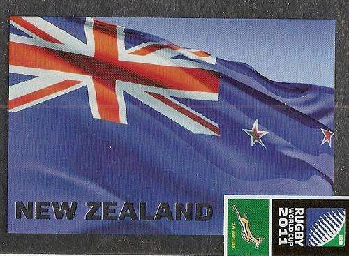 2011 RUGBY WORLD CUP COLLECTION - NEW ZEALAND "RARE" FLAG FOIL CARD 22