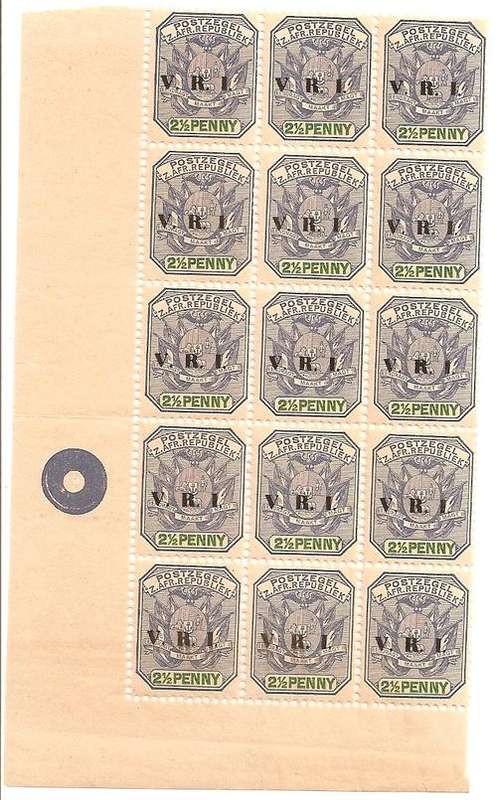 TRANSVAAL 1900 - SACC 235 - V.R.I. OVERPRINT 2 1/2d BLUE/GREEN "COLOUR BLOCK" of 15 (UM)