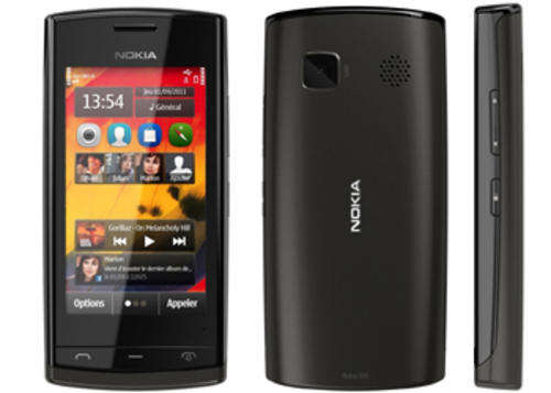Nokia N500 smartphone (3G + Camera + Bluetooth + WiFi + WhatsApp) & FREE postage