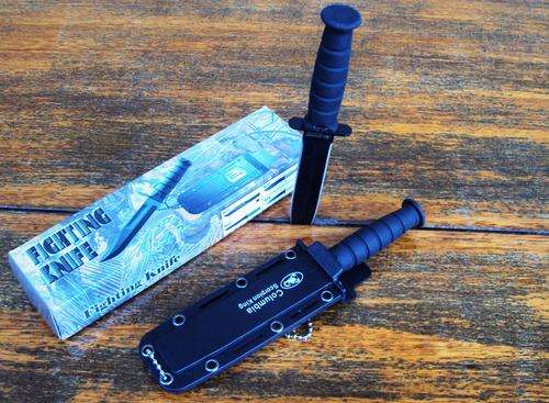 Columbia Scorpion King Fighting Knife - R24