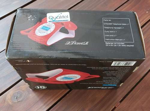 Qualitel Retro Feature Telephone - RED