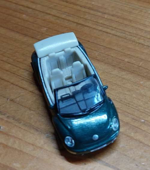 VOLKSWAGEN CABROLET  DIECAST