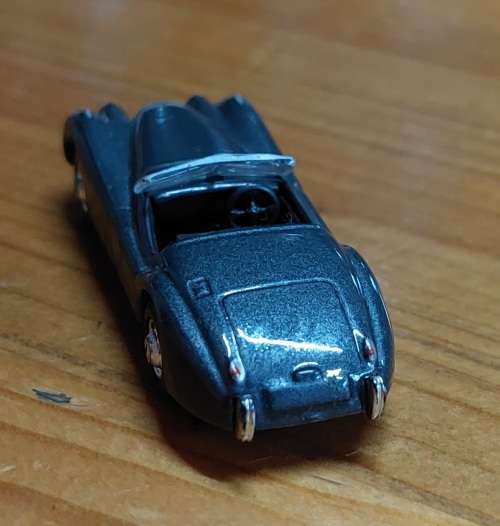 MALIBU JACGUAR  DIECAST