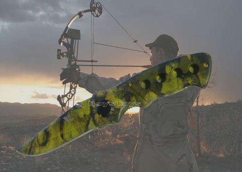 Real Tree Camo Print Hunting Knife - Ideal for Bow Hunters