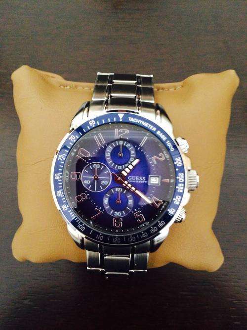 GUESS MEN'S WATCH 100% AUTHENTIC