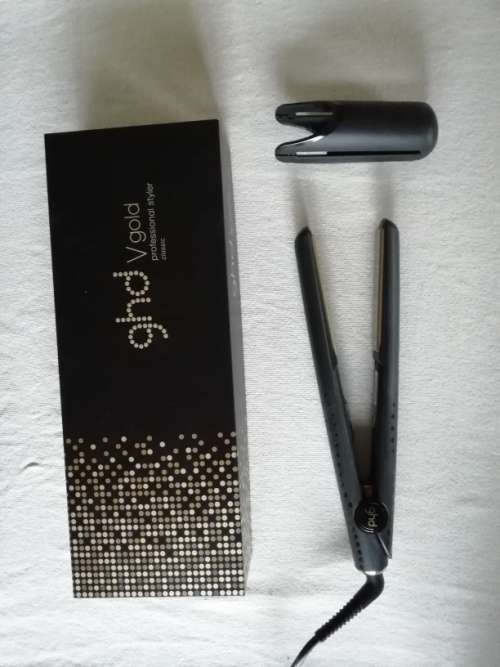 GHD V gold professional styler/straightener