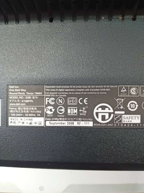 Monitor Dell E198FP. 19`` LCD Monitor. used (please read description)