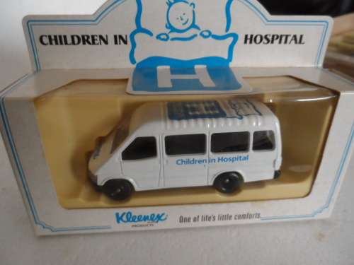 LLEDO   PANEL VAN - CHILDREN IN HOSPITAL   [M3]