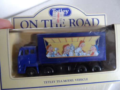 LLEDO   1992 DELIVERY TRUCK - TETLEY [M5]