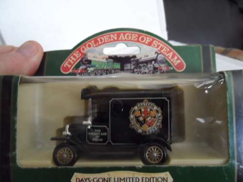 LLEDO  1920 MODEL T FORD VAN -NORTH EASTERN RAILWAY [M5]