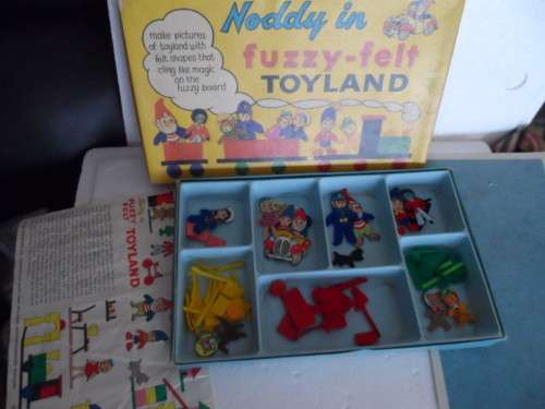 NODDY IN PLAY LAND FUZZY FELT PLAY SET. M7