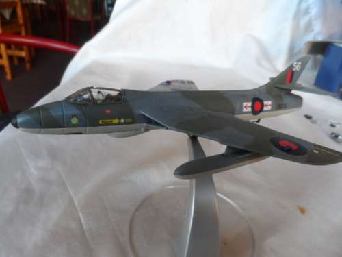 CORGI AVIATION ARCHIVE Hawker Hunter FGA9, DIECAST 1/72 SCALE-