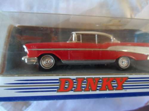 DINKY DY4  1957 FCHEVROLET BELL AIR