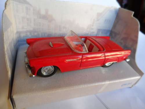 DINKY DY31 1955 FORD THUNDERBIRD