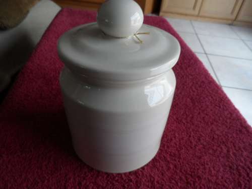Lovely woolworth pottery canister with sealing lid