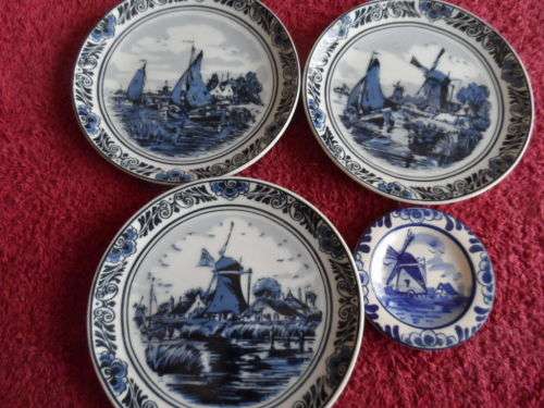 Beautiful delft plates
