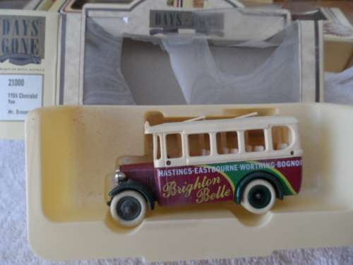 LLEDO  BUS - BRIGHTON BELLE [M4]