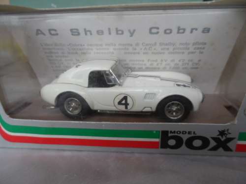 BOX AC SHELBY COBRA 'LE MANS 63' 1/43 SCALE