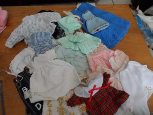 Beautiful dolls clothes for med size doll