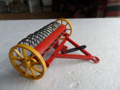 ORIGINAL MECCANO DINKY 324 HAYRAKE [M26]