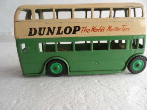 ORIGINAL MECCANO  DINKY 290  DOUBLE DECKER BUS PLASTIC HUBS [M29]
