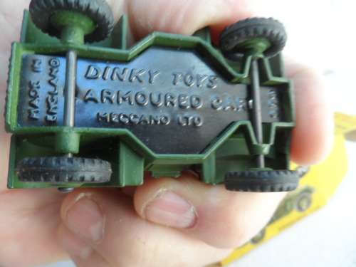 ORIGINAL MECCANO DINKY 670 ARMOURED CAR [M43]