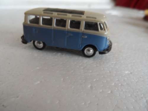 HO DIECAST VW KOMBI