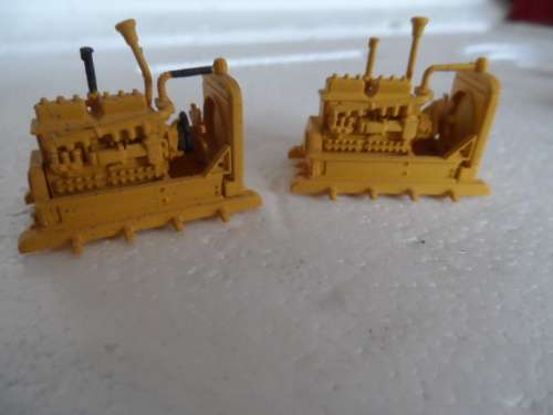 HO CATERPILLAR LOAD [TWO]