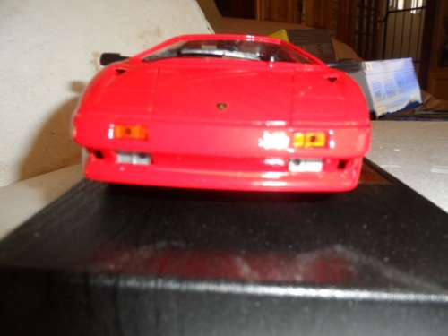 LAMBORGHINI DIABLO 1990-1/18 SCALE-BOXED