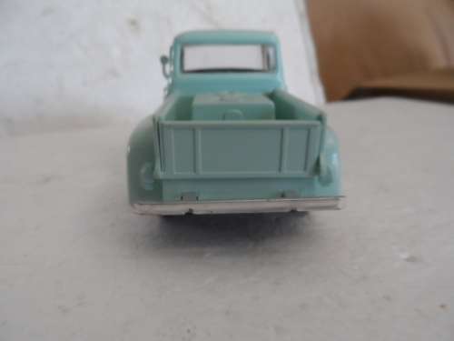 1956 FORD F 100 PICKUP -1/38 SCALE