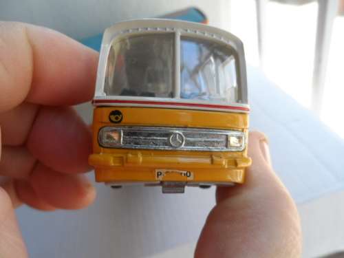TEKNO MERCEDES BENZ 0302 BUS PPT -BOXED [M43]