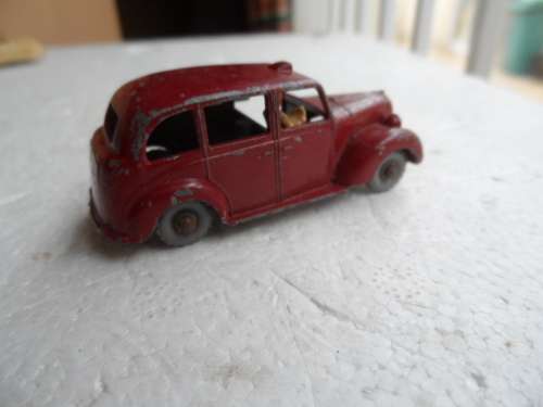 ORIGINAL MATCHBOX NO 17 AUSTIN METROPOLITAN TAXI