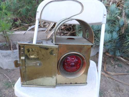 KENYONS SERILIGHT RAILWAY LAMP - SQUARE COMPARTMENT
