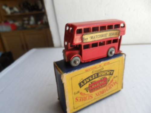 ORIGINAL MATCHBOX NO 5 LONDON BUS -PAPER DECALS EXC/B