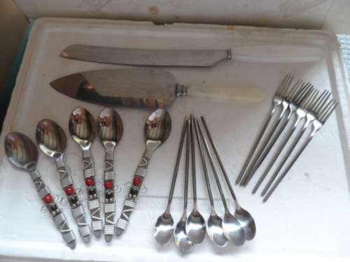 Lot of mixed cutlery almost new the ladybird one has 6 not 5 as in picture