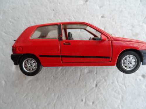 RENAULT CLEO 1/43  [M31]