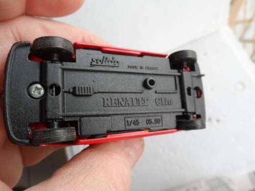 RENAULT CLEO 1/43  [M31]