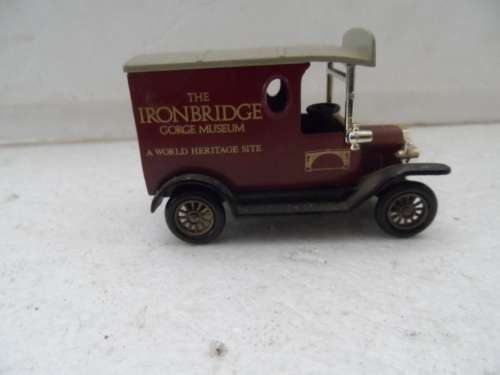 LLEDO CLOSED DELIVERY TRUCK IRONBRIDGE MUSEUM