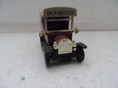 LLEDO CLOSED DELIVERY TRUCK IRONBRIDGE MUSEUM