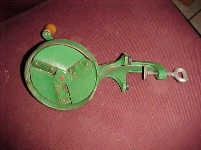 SPONG & CO ENGLAND BEAN SLICER NO 633